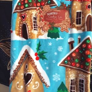 NWT Gingerbread House Cookie Throw Blanket